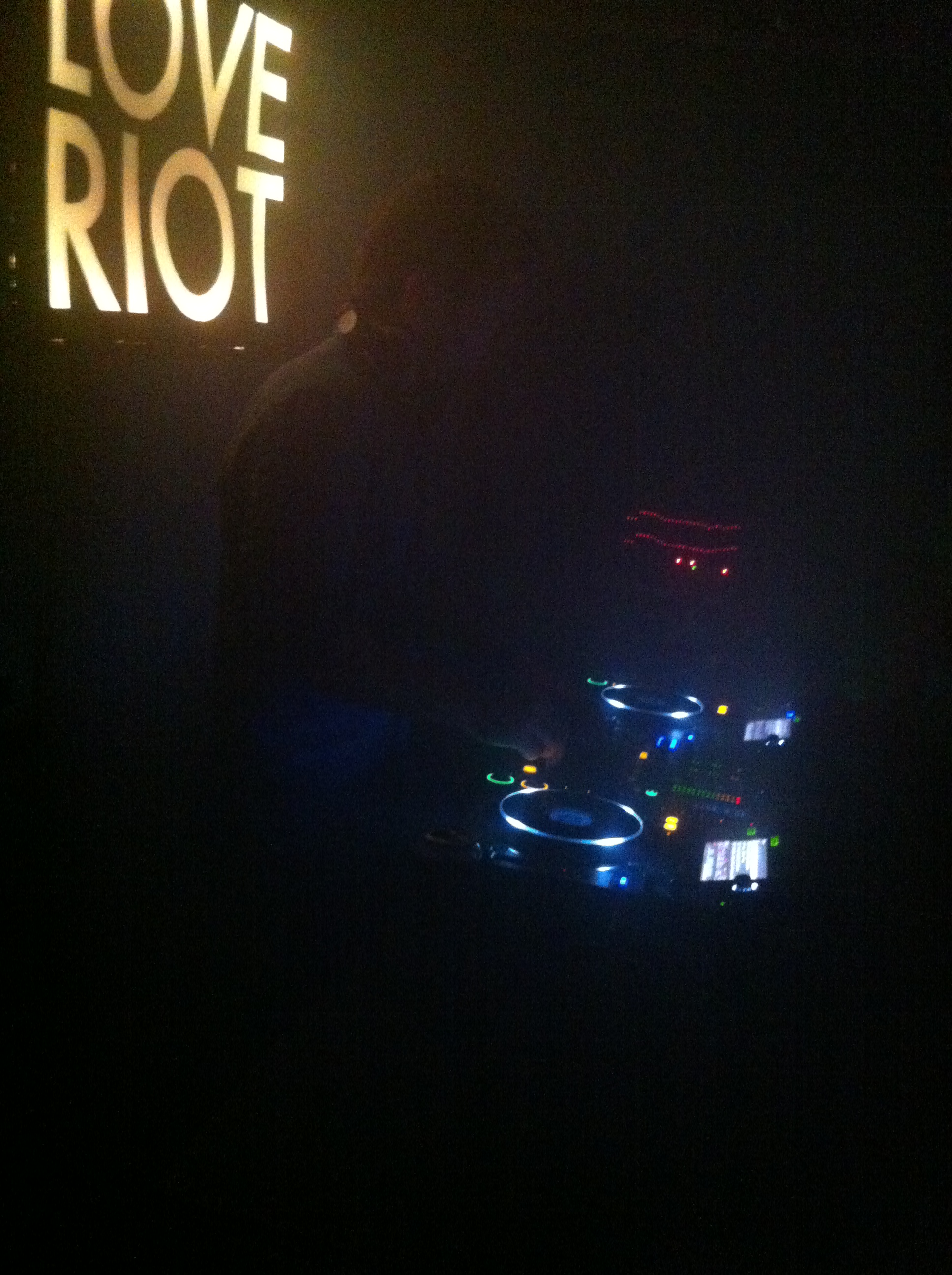 Love Riot